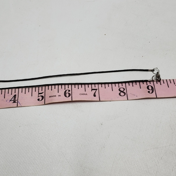 Black White Tan Shell Heart Pendant Rope Necklace - Picture 12 of 14